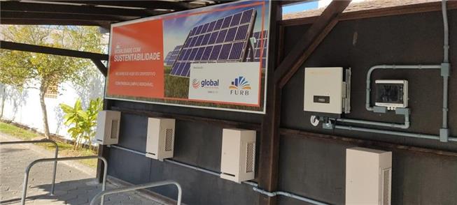 Em Blumenau, um bicicletário fotovoltaico gratuito