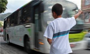 Encontro discutiu gratuidade no transporte público