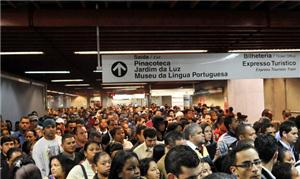 Entrada da Estação Luz, uma das mais movimentadas