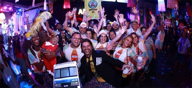 Esperando o Metrô vence o concurso deste ano