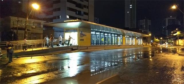 Estação Benfica do BRT é inaugurada no Recife