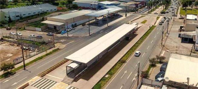 Estação do BRT de Goiânia: quase pronta para opera