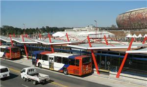 Estação do BRT Rea Vaya, em Joanesburgo, África do