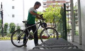 Estacionamento para bicicleta, ou 