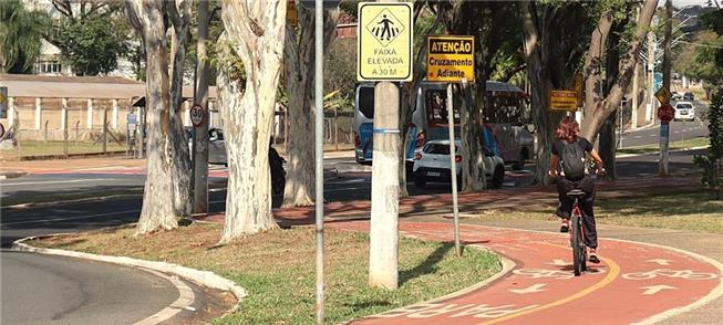 Estrutura cicloviária garante segurança e eficiênc