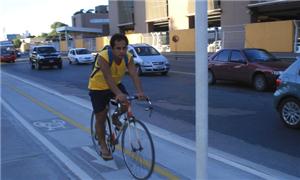 Exemplo de ciclovia em Buenos Aires