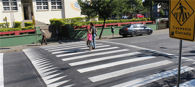 Faixa elevada: solução garante mais segurança aos