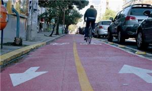 Faixa própria para ciclistas tem 880 metros de ext