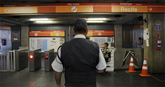 Falta de segurança no metrô de Recife