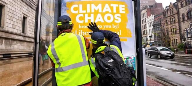 Florença proíbe propagandas de combustíveis fóssei