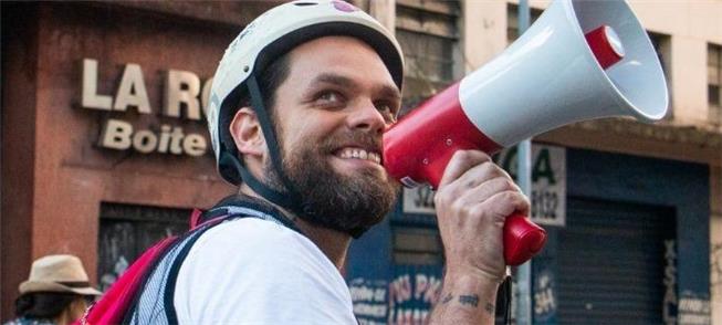 Goura: nos protestos, ouvindo as queixas dos cicli