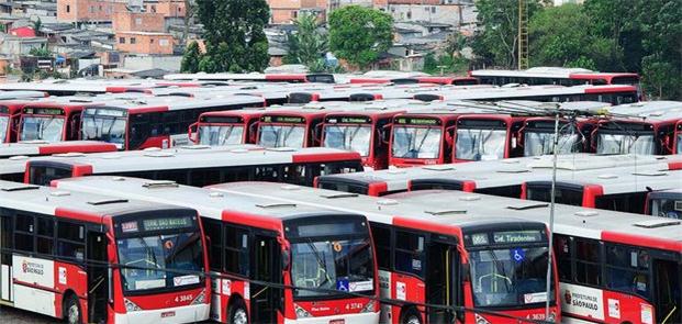 Greve de empresa deixou 200 mil passageiros sem ôn