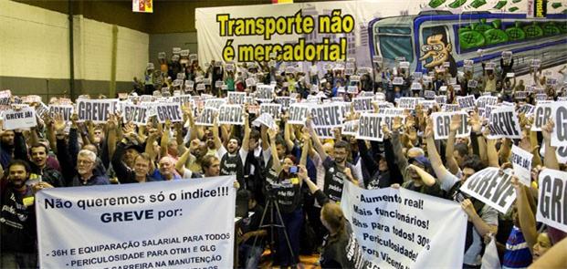 Greve paralisa metrô de São Paulo