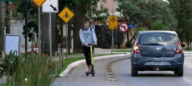 Justiça autoriza a entrada de patinetes no Metrô-D