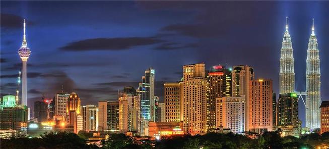 Kuala Lumpur à noite