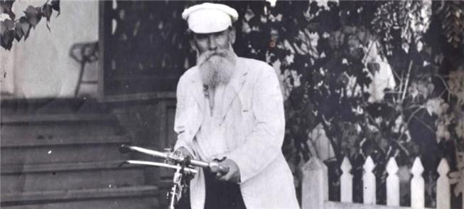 Lev Tostói e sua bicicleta: aprendizado tardio, ao