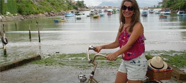 Luciene utiliza a bicicleta no dia a dia