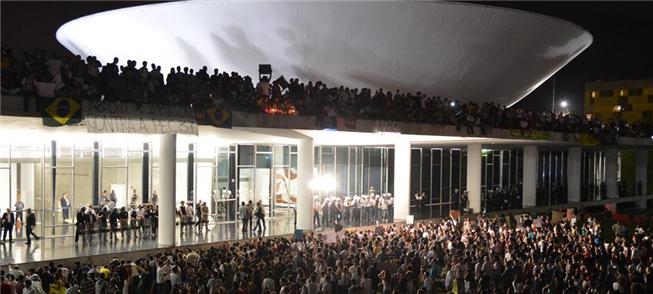 Manifestações no Planalto Central