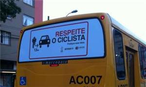 Mensagens educativas na frota de ônibus: respeito