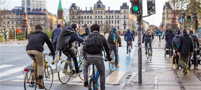 Mercado aquecido: ciclistas, ciclovias e políticas