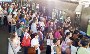 Metrô de BH vai circular com mais carros e horário