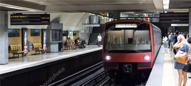 Metrô de Lisboa, um dos sistemas da rede pública a