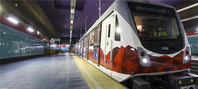 Metrô de Quito está pronto para funcionar, mas não