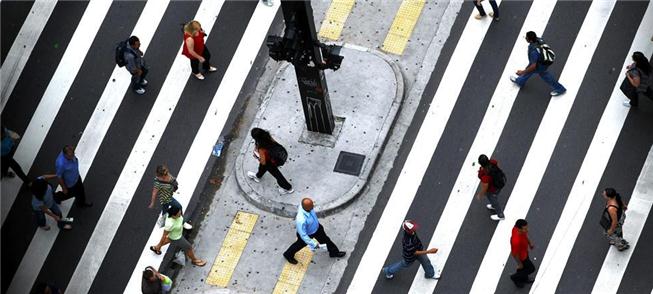 Mobilidade a pé ganha destaque em discussões sobre