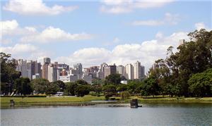 Na foto, o gigantesco parque Ibirapuera, em São Pa
