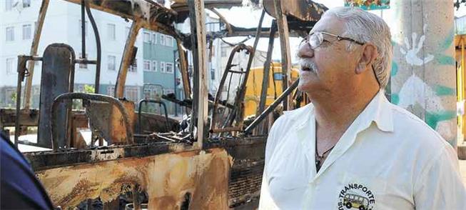 Na grande BH um ônibus é incendiado a cada 10 dias