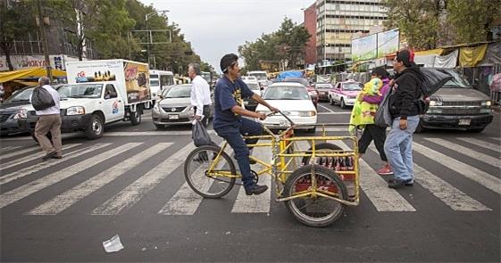 Não atropelarás o próximo mesmo que o sinal esteja