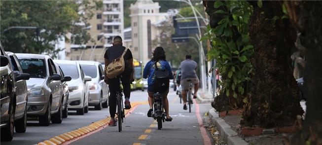 Niterói: mais ciclovias, mais bikes, inclusive elé
