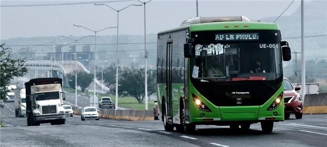 Novos ônibus na linha C98