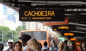 O aplicativo também indica a melhor opção de ônibu