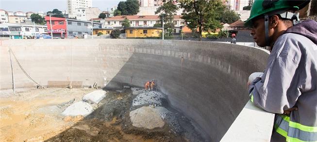 Obra de estação da Linha 6 do Metrô