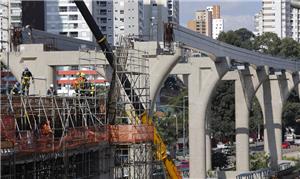 Obra não possuia projeto nem orçamento