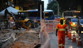 Obras do VLT na Avenida Rio Branco (RJ)