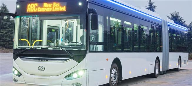 Ônibus articulado elétrico Azure A18BR , da TEVX H