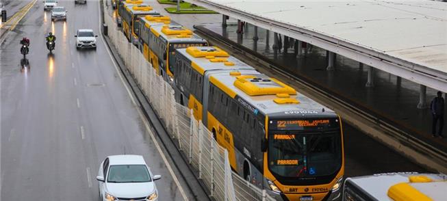 Ônibus articulados do BRT carioca poderão ser subs