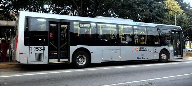 Ônibus de São Paulo: veículos novos sem as cores d