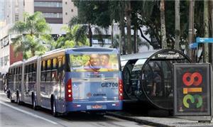 Ônibus de Curitiba poderão vender publicidade