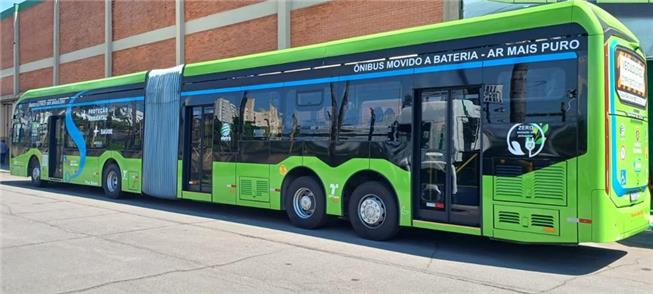 Ônibus elétrico articulado, fabricado em S. Bernar