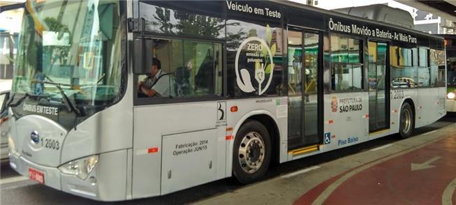 Ônibus elétrico em teste em São Paulo