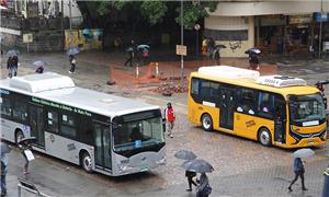 Ônibus elétricos são apresentados em Porto Alegre