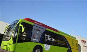 Ônibus híbridos que vão operar no Brasil