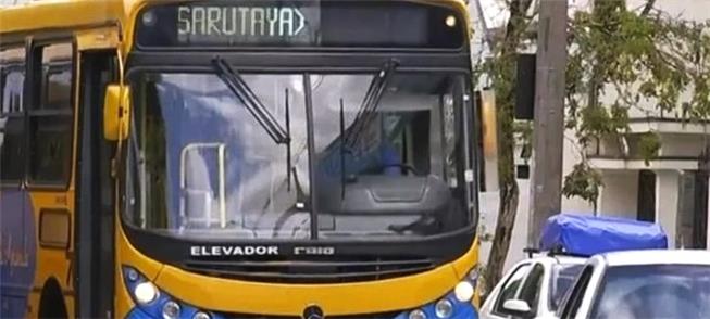 Ônibus no centro de Itapetininga: crise permanente