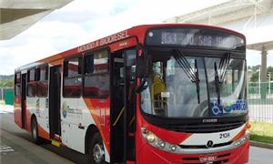 Ônibus novo movido a biodiesel