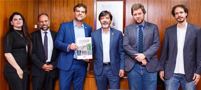 Parlamentares e entidades defendem PAC da Mobilida