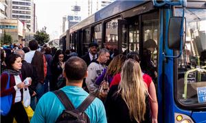 Passagem de ônibus em SP está custando R$ 3,50