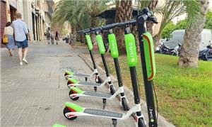 Patinetes: opção de mobilidade adotada em Barcelon